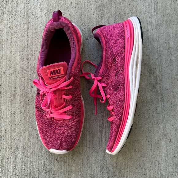 Nike Women’s Flyknit Lunar1+ 'Pink Flash' size 8.5 - Picture 1 of 9